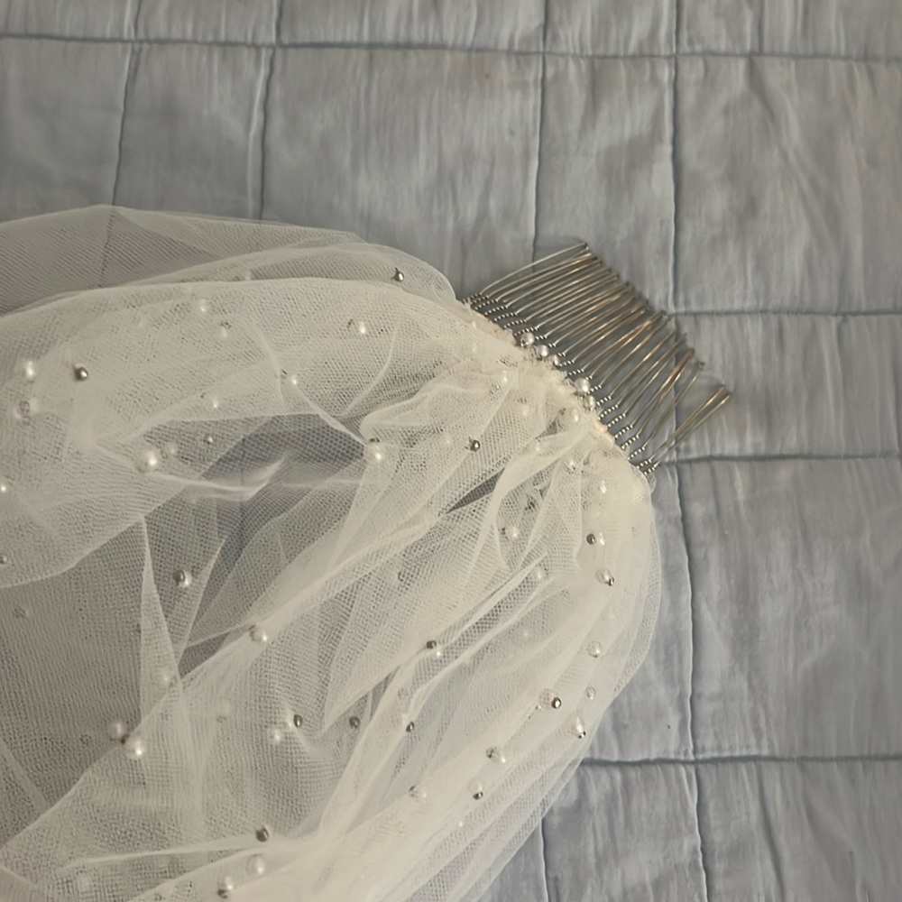 Cathedral Wedding Veil w Pearls